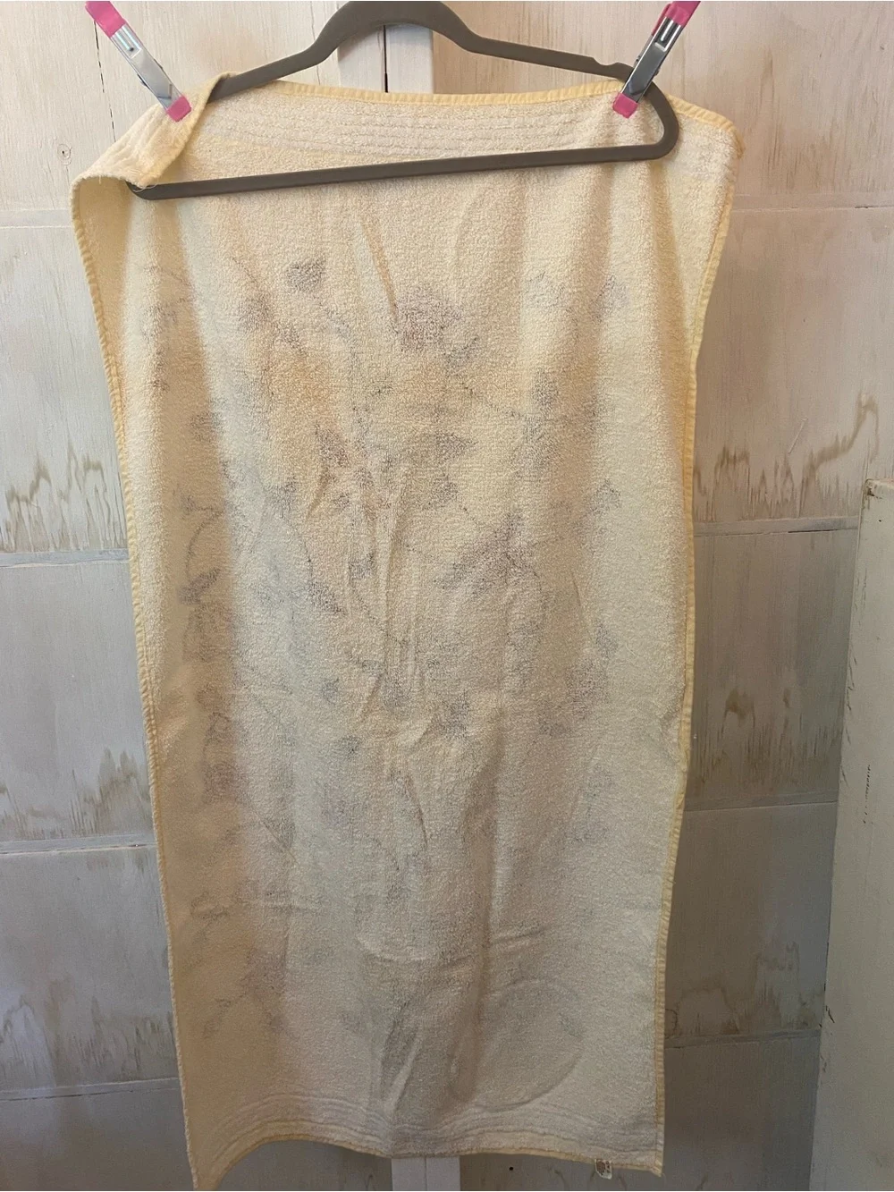 Vintage Canon Cream Floral Bath Towel USA Made Neutral